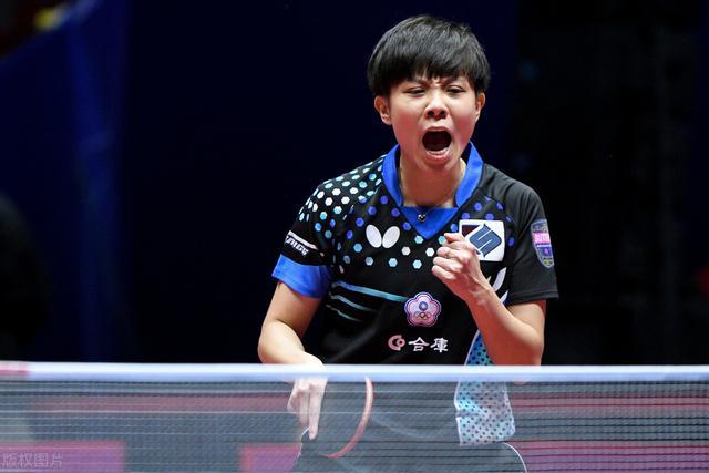 更是对球员 更是对球员